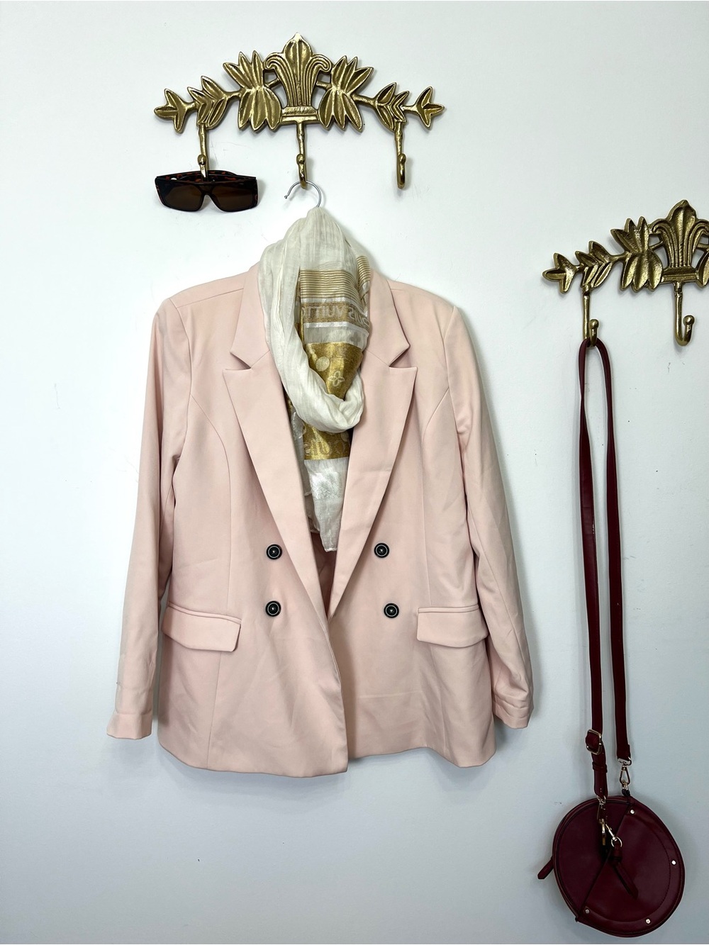 Women's Double-Breasted Blush Pink Blazer L ptp 21” l 29”